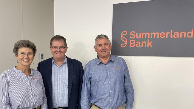 Summerland Credit Union is rebranding to Summerland Bank (from left to right): Team Leader Kerry Harrison, CEO John Williams, Branch Manager Graeme Hearne.