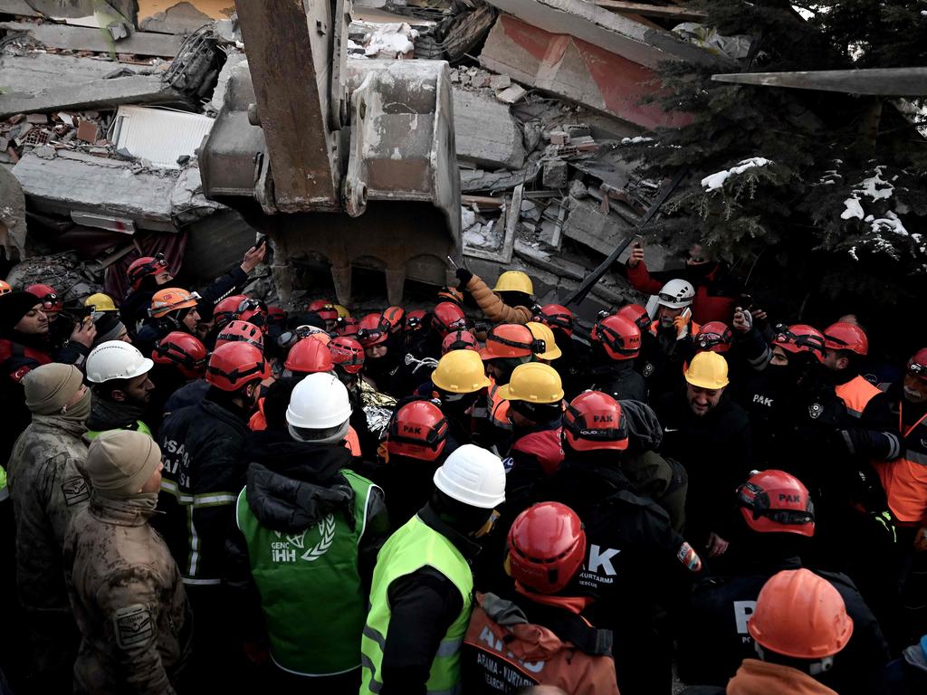 Turkey, Syria Earthquake: Quake Toll Rises To 28,000 Amid Looting Chaos ...