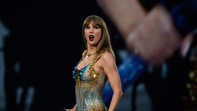 Swift has been donating huge amounts around the world since her tour began. Photo: JEFF PACHOUD / AFP.