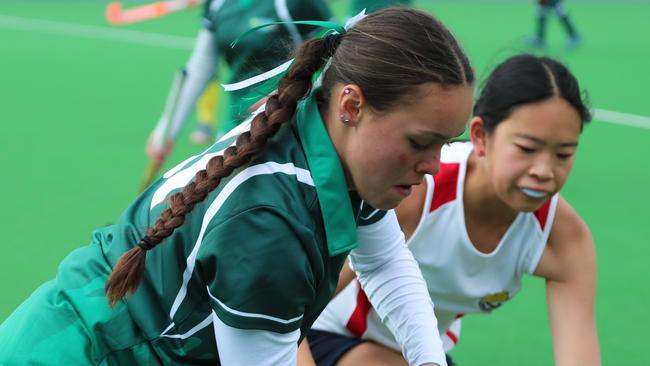 Action at the 2021 NSW U15 girls hockey championships in Lithgow. Pic: Click In Focus