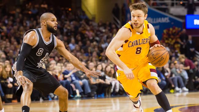 Report: Matthew Dellavedova Agrees To Offer Sheet With