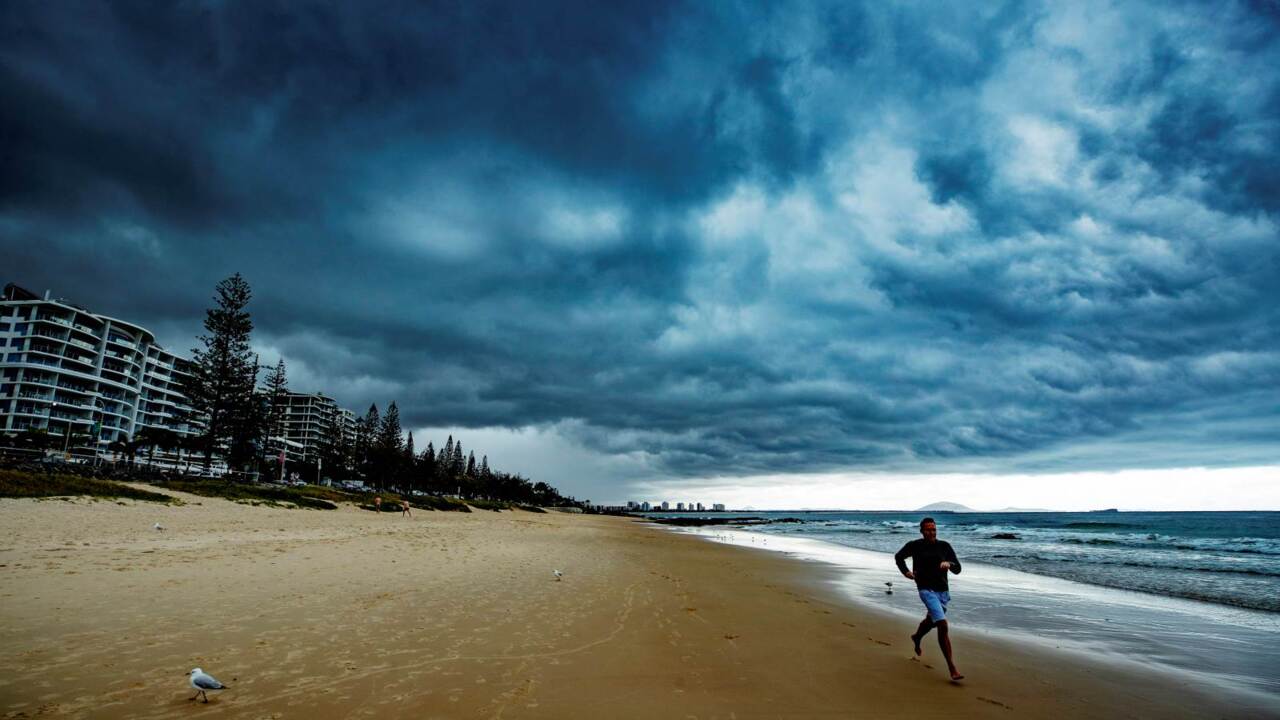 Severe weather warning issued for Queensland