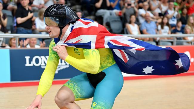 LONDON, ENGLAND - AUGUST 01: Matthew Glaetzer of Team Australia celebrates winning Gold in the Men's 1000m Time Trial on day four of the Birmingham 2022 Commonwealth Games at Lee Valley Velopark Velodrome on August 01, 2022 on the London, England. (Photo by Justin Setterfield/Getty Images)