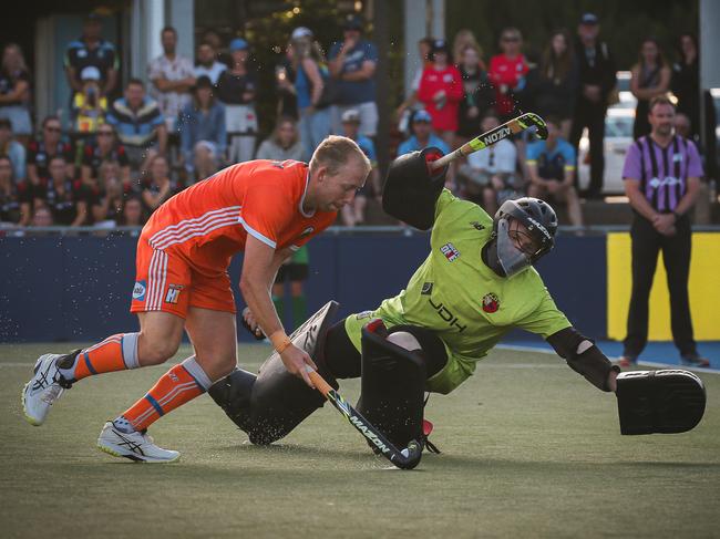 Combatants in the Hockey One grand final for Brisbane and NSW respectively, Corey Weyer and Ash Thomas are now national squadmates.