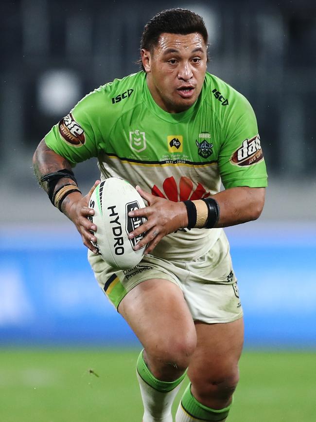 Josh Papalii of the Raiders