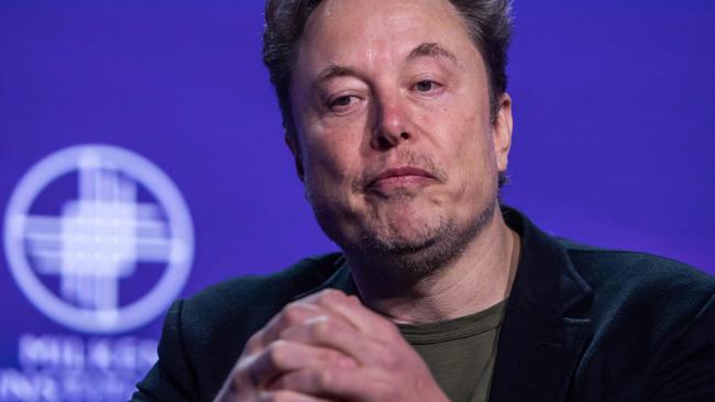 ‘Bootie call’: Claims Musk asked staff for sex