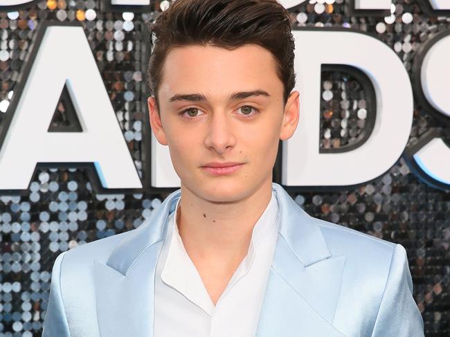 US-Canadian actor Noah Schnapp arrives for the 26th Annual Screen Actors Guild Awards at the Shrine Auditorium in Los Angeles on January 19, 2020. (Photo by Jean-Baptiste Lacroix / AFP)