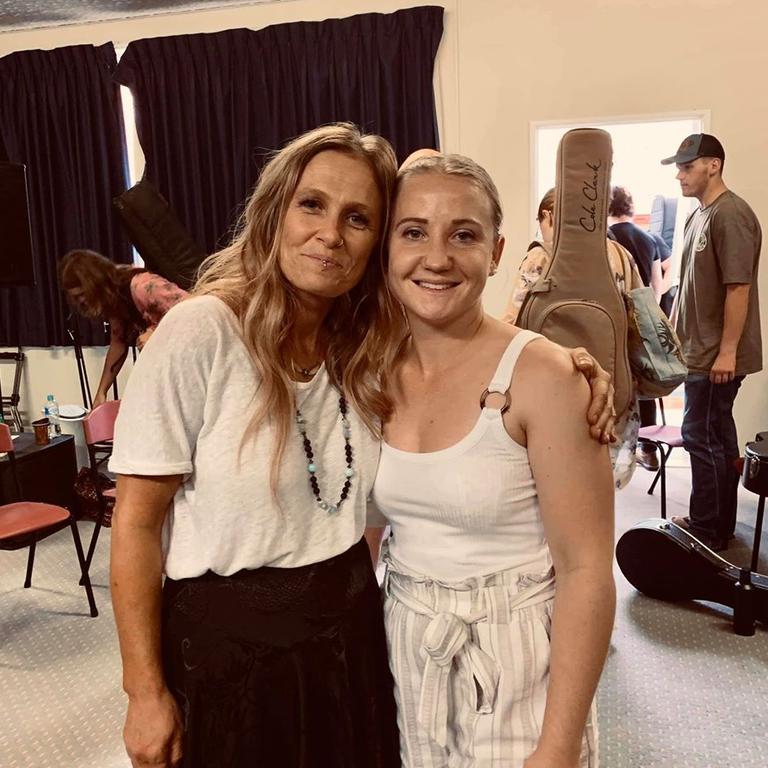 Katelann was able to learn from some of Australia’s most influential country musicians, including Kasey Chambers, during her time at The Academy of Country Music.