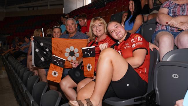 Jane Napier, Ken Napier, Leanne Southam &amp; Lucy Southam at the 2023 National Netball Championships. Picture: Pema Tamang Pakhrin