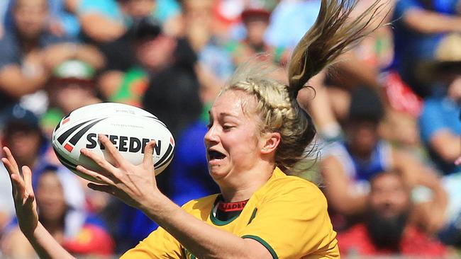 Kezie Apps, playing for the Jillaroos, says it would be “ultimate’’ to have a three-game Origin series.