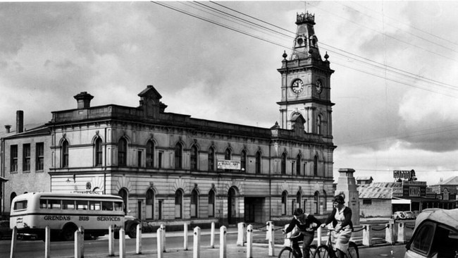 The Dandenong Town Hall, 1954. Picture: Argus File Photo/Photo Collection.