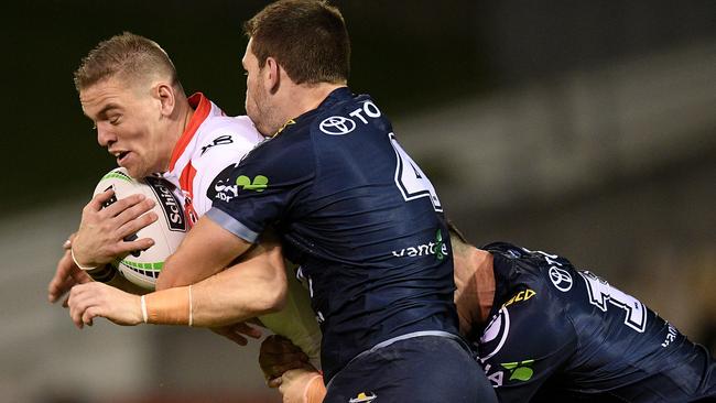 Dufty had a rough time of it at the back. AAP Image/Dan Himbrechts.