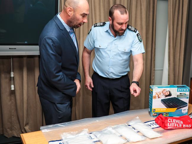 Mathew Adams, Detective acting inspector from Tasmania Police and Detective Seargent Aaron Hardcastle AFP. Ice bust, at Liverpool St Police station. Picture : Mireille Merlet