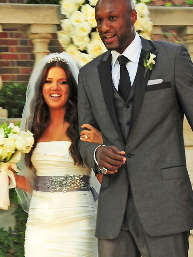 *ONE TIME WEB USE ONLY* *CALL NETWORK FOR PRINT USE* Exclusive/Just Released-Beverly Hills, CA 09/27/09- Khloe Kardashian (Keeping Up With the Kardashians) Marries LA Laker basketball star Lamar Odom in Beverly Hills. The Sunday evening wedding took place at the multi million dollar Beverly Hills home of music producer Irivin Azoff. Kardashian was given away by her step father, Olympic gold medal winner Bruce Jenner. We even caught up with the Kardashian clan the night before at the rehearsal dinner at Lobster in Santa Monica and the as they got ready the day of the wedding at the Beverly Wilshire Hotel. -PICTURED: Khloe Kardashian, Lamar Odom -PHOTO by: JAKE HOLLY/Startraksphoto.com -JKH219443