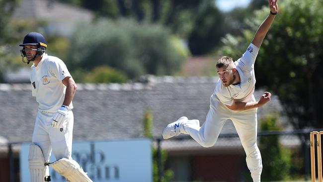 Rob Sayer bends his back for East Doncaster. Picture: Steve Tanner