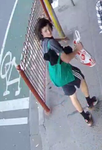 A man police wish to speak to in relation to an assault and robbery in St Kilda. Source: Victoria Police