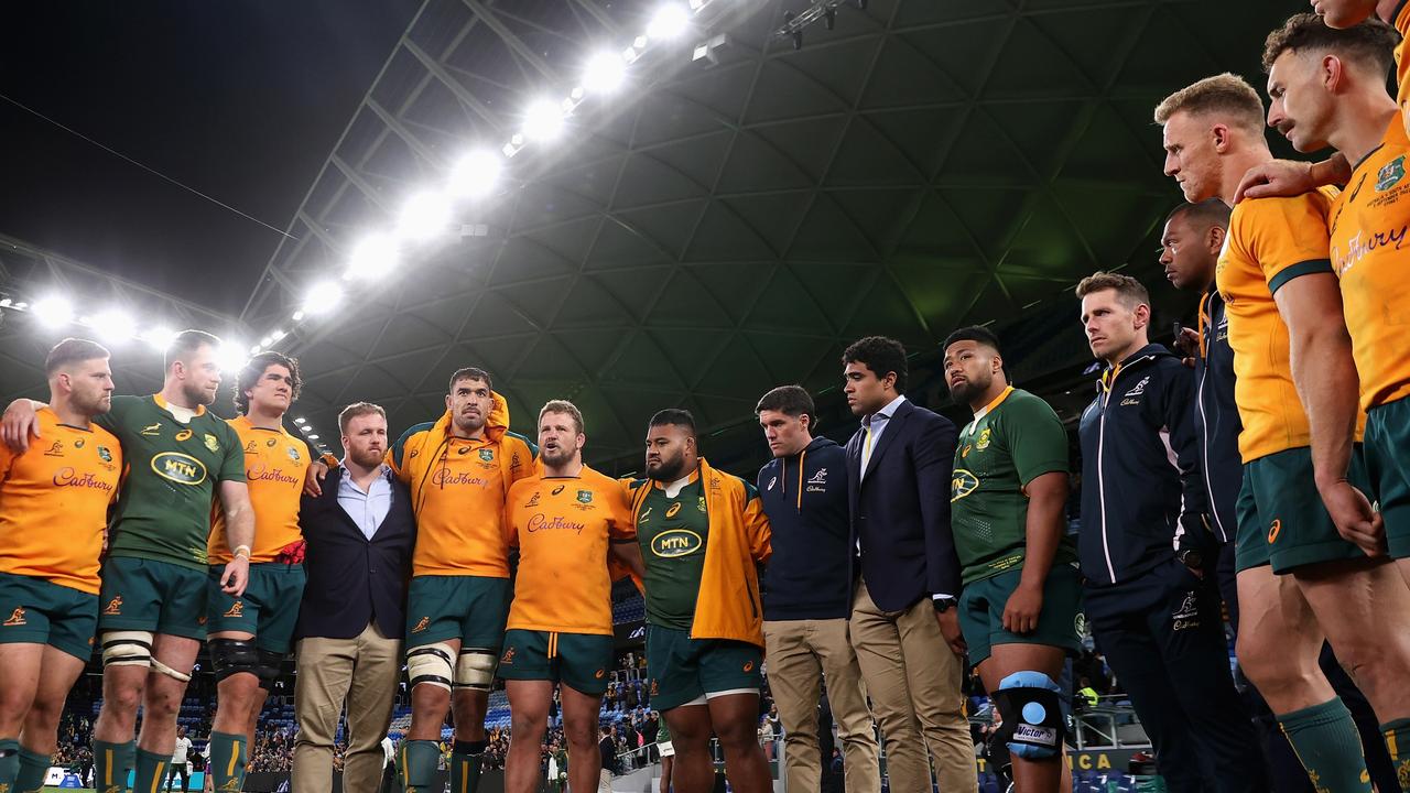 James Slipper addresses the Wallabies following their loss against the Springboks in Sydney. Photo: Getty Images