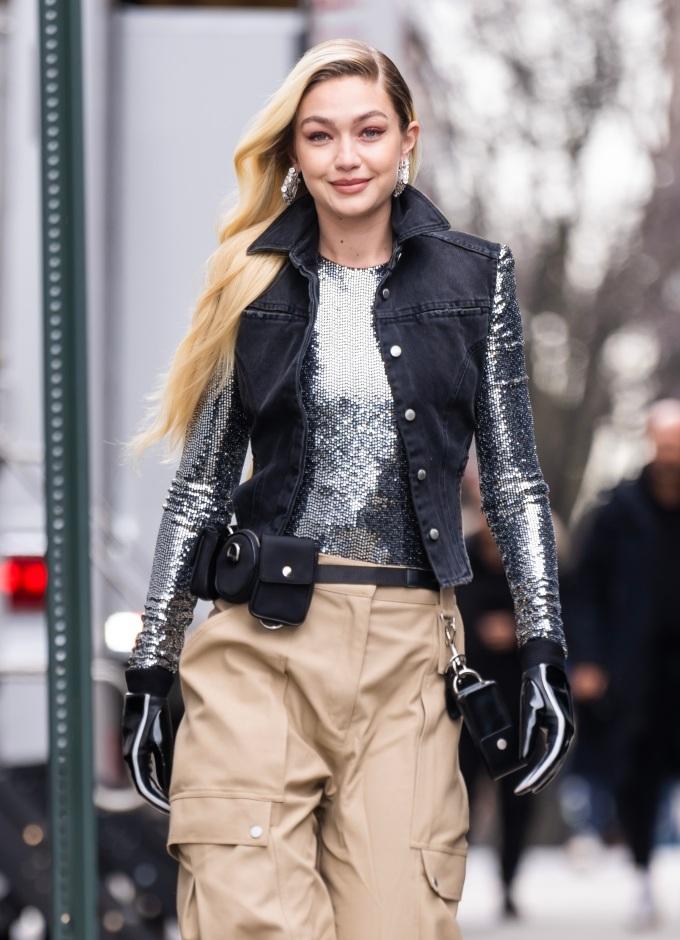 Gigi Hadid Hits Manhattan With Carrie Bradshaw's Favorite It-Bag in Tow