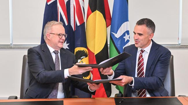 “Now we’ve had an overwhelming victory by Labor in the federal election and the South Australian Labor Party seems deeply entrenched, we have every reason to worry about the concentration of power,” Alexander Downer. Picture: NewsWire / Brenton Edwards