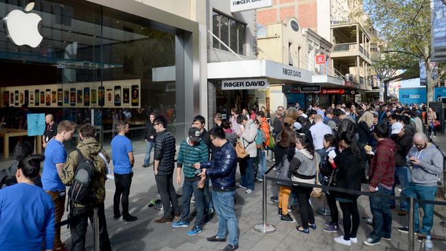 Even the Apple Store in Adelaide attracted a big crowd back in 2013.