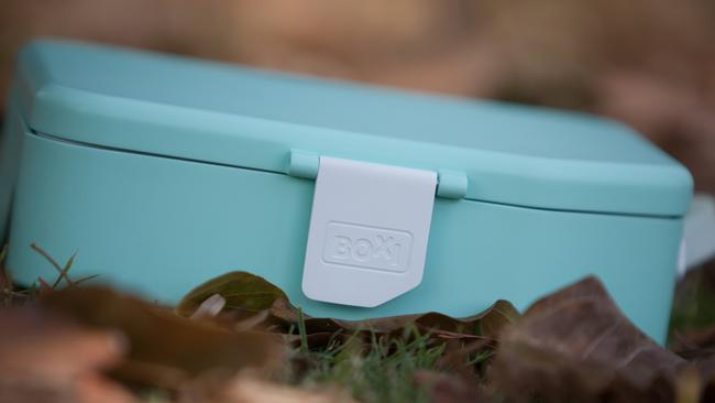 The Boxi lunch box is designed to keep food in separate compartments, fresh and cold, and fit a whole sandwich