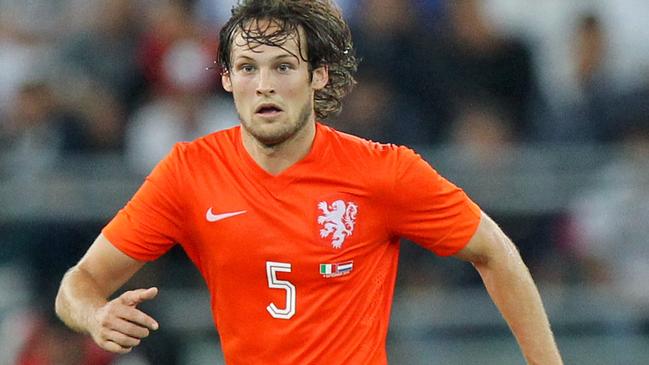 BARI, ITALY - SEPTEMBER 04: Daley Blind of Netherlands in action during the international friendly match between Italy and Netherlands at Stadio San Nicola on September 4, 2014 in Bari, Italy. (Photo by Paolo Bruno/Getty Images)