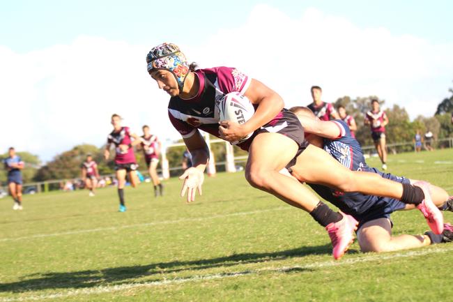 Mairangiatea Walker scores.