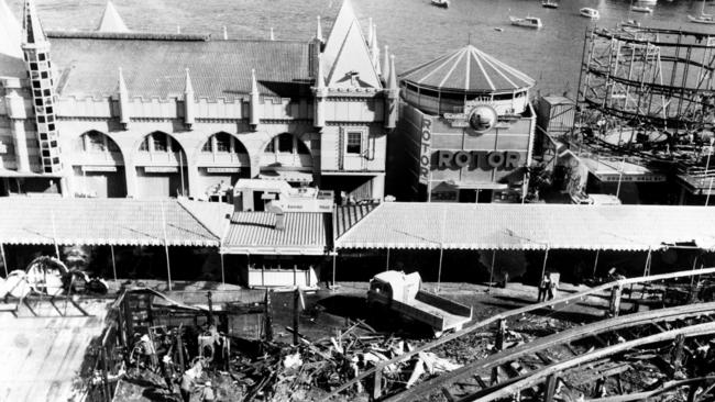 An aerial view of the damage following the fire on the Ghost Train ride at Luna Park in Sydney, NSW, 10/06/1979, which killed seven. (Picture: Bromley)