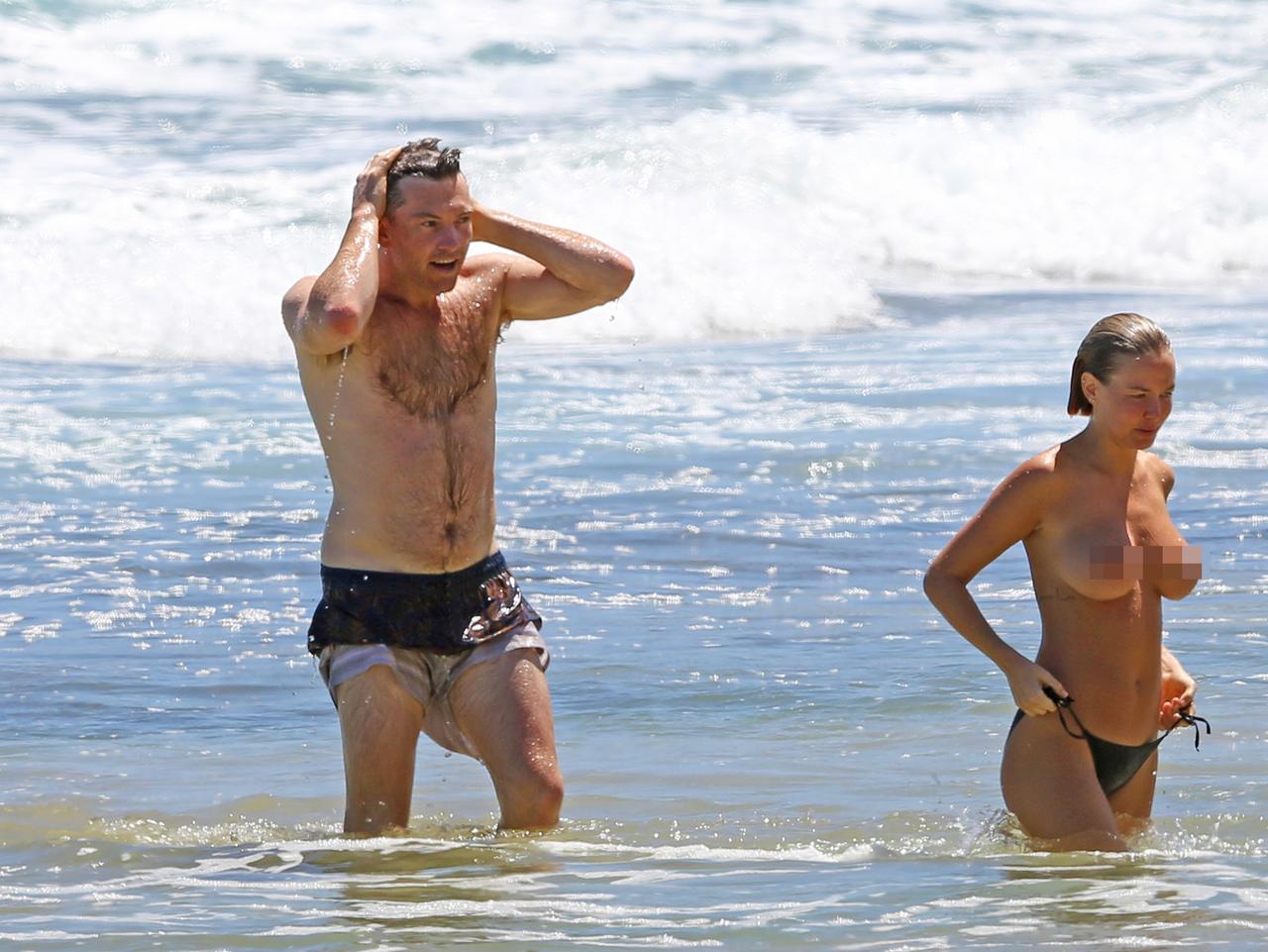 Beautiful Hawaiian Topless - Lara Bingle topless and nude with Sam Worthington in Hawaii ...