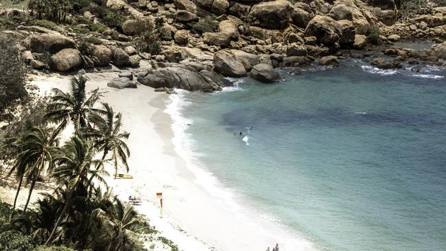 A 25-year-old man was rushed to Bowen hospital after swimmers came to his aid with suspected Box Jellyfish related injuries this morning. – Whitsundays, Queensland