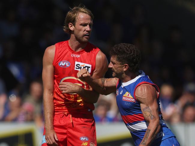 Jack Lukosius competes with the Bulldogs’ Tom Liberatore at Mars Stadium in Ballarat. Picture: Daniel Pockett/Getty Images