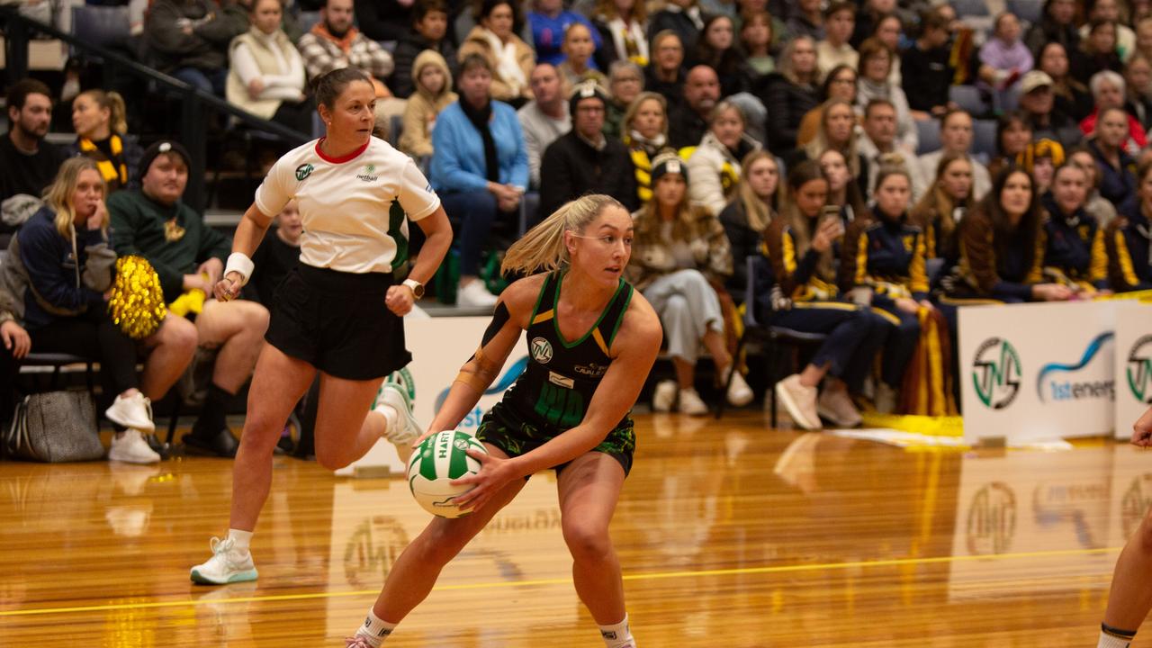 Cavaliers wing attack Shelby Miller with the ball in the grand final match against the Northern Hawks at Launceston's Silverdome. Picture: PATRICK GEE/SUPPLIED