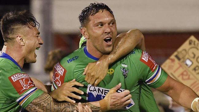 MACKAY, AUSTRALIA - AUGUST 27:  Jordan Rapana of the Raiders celebrates after scoring the game winning try during the round 24 NRL match between the New Zealand Warriors and the Canberra Raiders at BB Print Stadium, on August 27, 2021, in Mackay, Australia. (Photo by Ian Hitchcock/Getty Images)