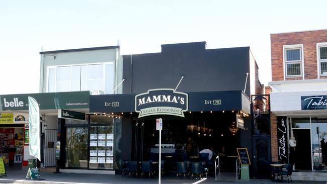 Mamma's Italian waterfront restaurant at Redcliffe. Picture: Steve Pohlner