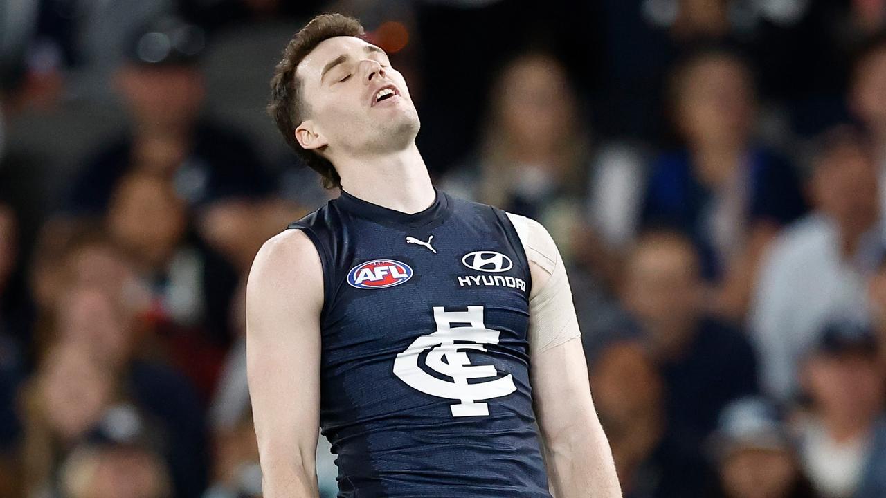 MELBOURNE, AUSTRALIA - AUGUST 25: Blake Acres of the Blues rues a missed shot on goal during the 2024 AFL Round 24 match between the Carlton Blues and the St Kilda Saints at Marvel Stadium on August 25, 2024 in Melbourne, Australia. (Photo by Michael Willson/AFL Photos via Getty Images)