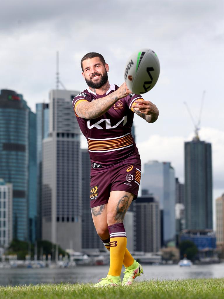 Reynolds tests out the Broncos playing kit. Picture: Steve Pohlner