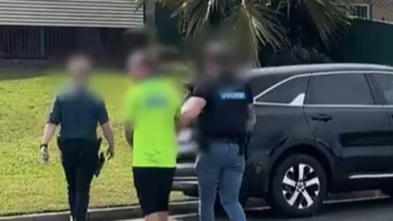 Qld man jailed after uploading child abuse material while on bail
