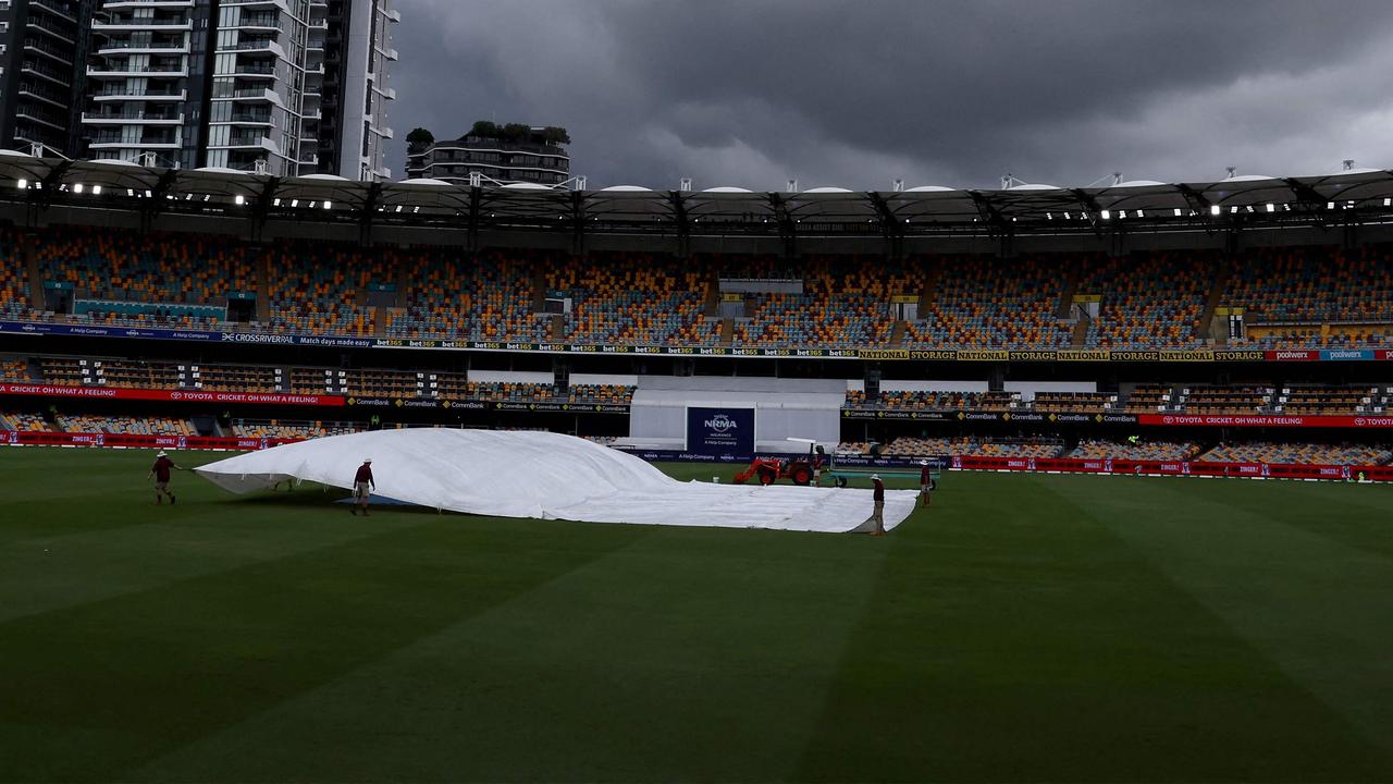 Dark cloud hovers over Gabba’s future as tenants seek move