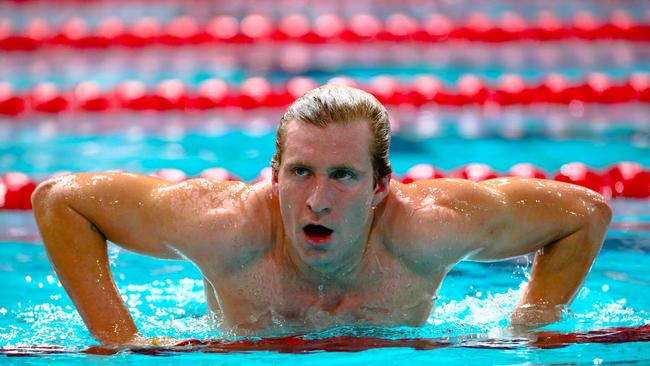 Australia's Jack McLoughlin reacts following the men's 1500m freestyle final during the Australia World Championship swimming trials in Brisbane on June 13, 2019. (Photo by Patrick HAMILTON / AFP) / -- IMAGE RESTRICTED TO EDITORIAL USE - STRICTLY NO COMMERCIAL USE --