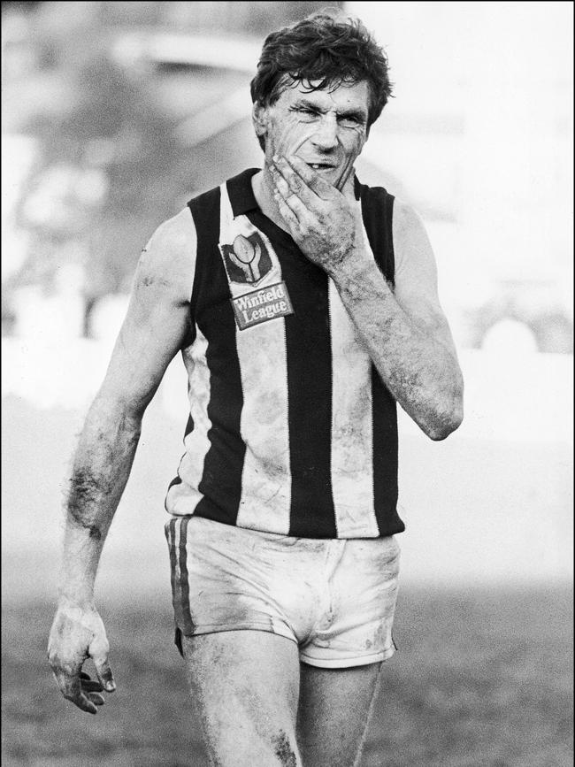 Tasmanian footballer Robbie Dykes, when he played for Glenorchy pictured on 23rd September 1984. Picture: James Kerr