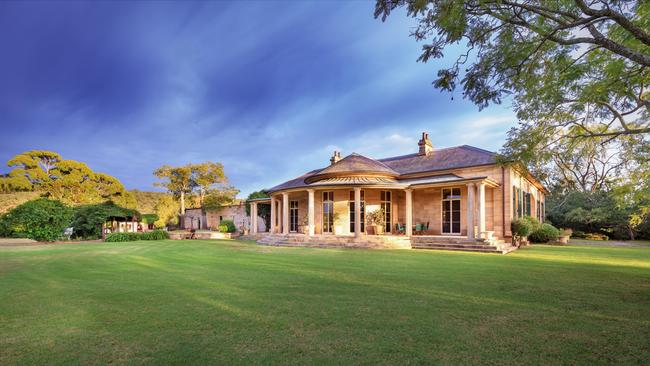 The homestead at the estate.