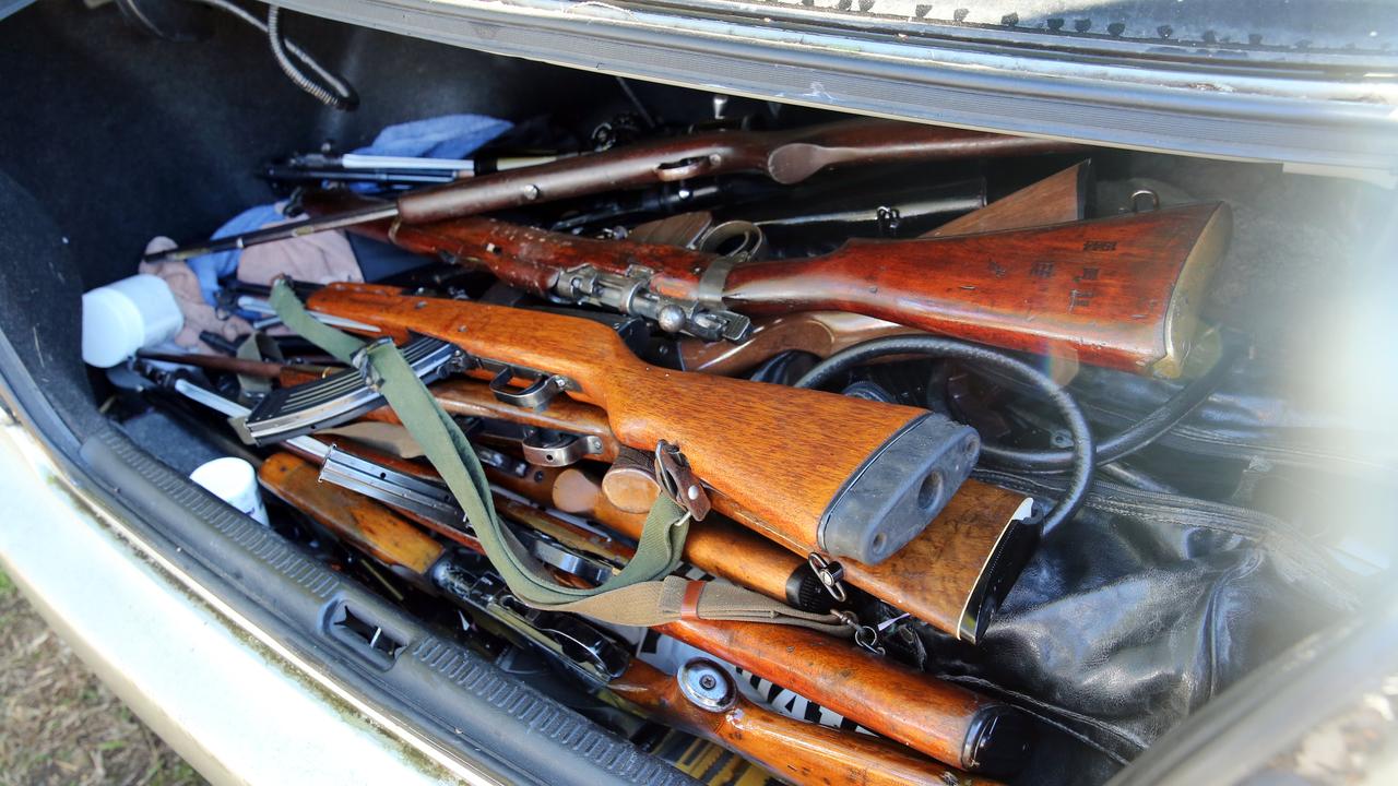 29 guns and silencers found in abandoned car in Bankstown | Daily Telegraph