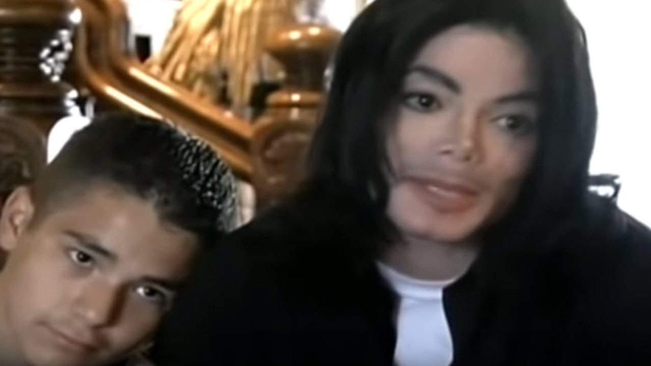 Michael Jackson and Gavin Arvizo in Living With Michael Jackson. 