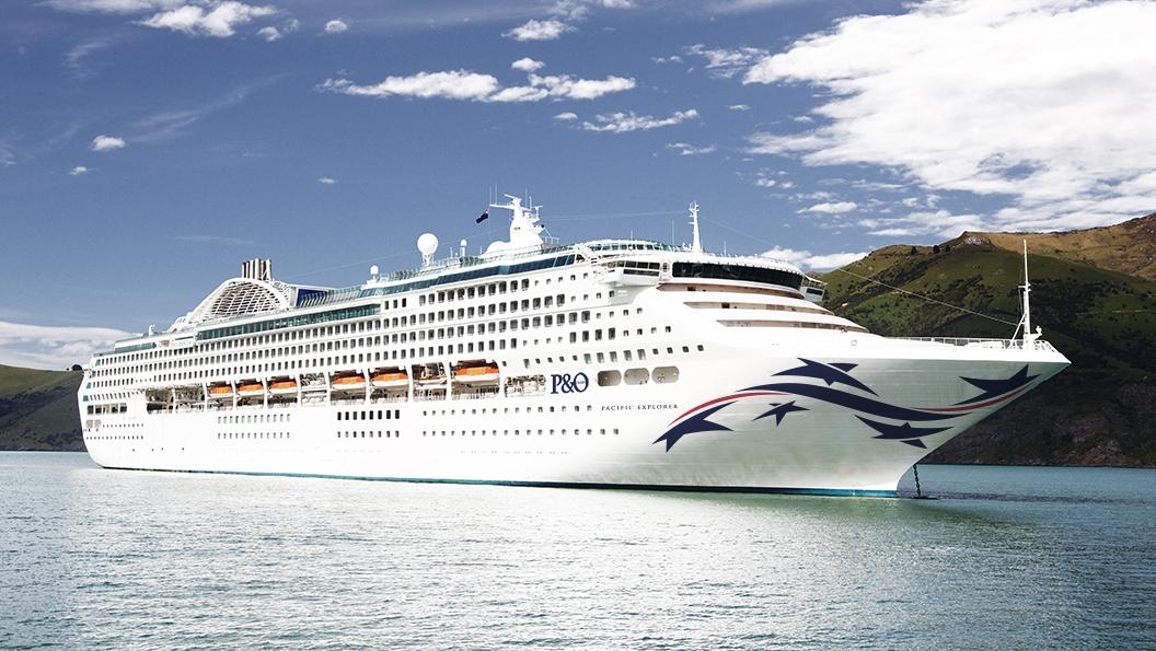 P&O Pacific Explorer takes on Southern Cross livery escape