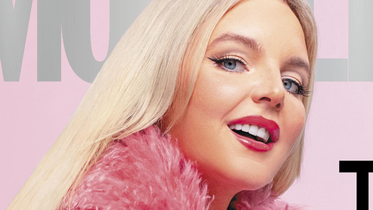 Aussie star stuns in glam mag cover