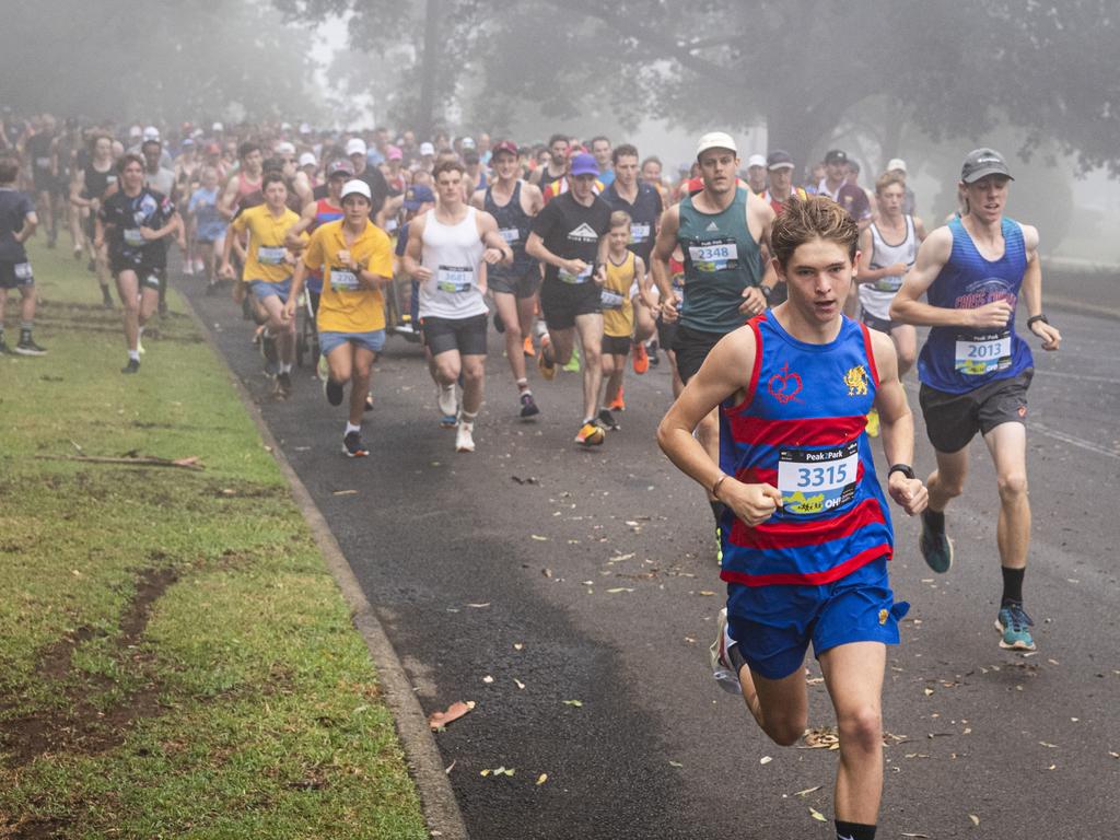 The start of the 10km event of Peak2Park, Sunday, March 3, 2024. Picture: Kevin Farmer