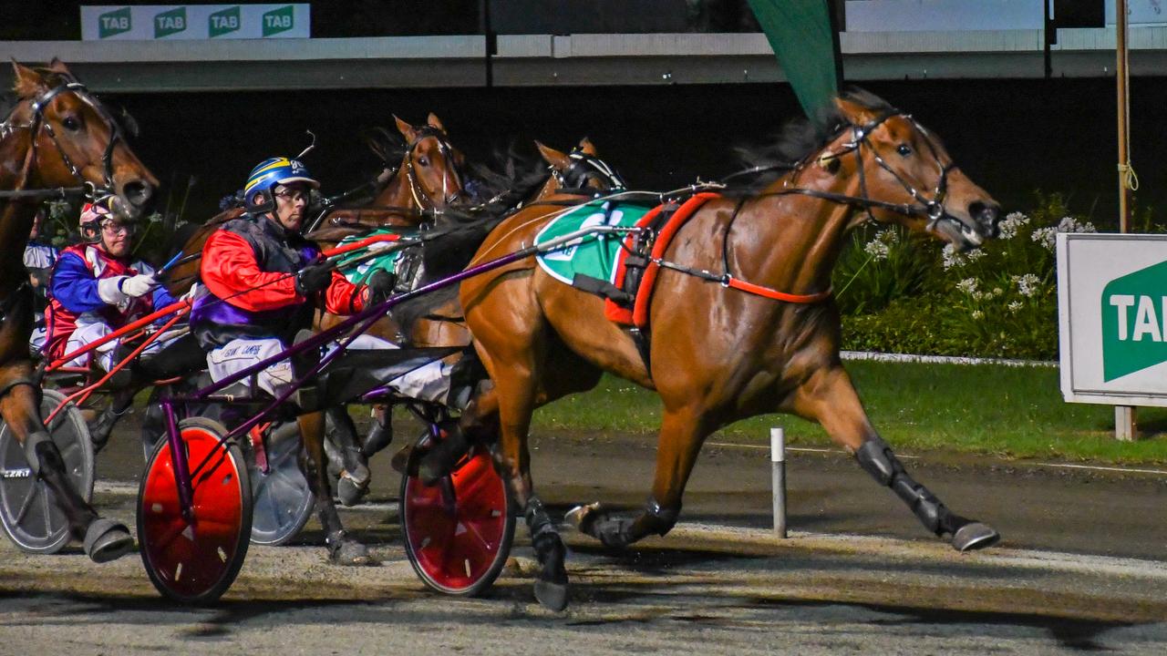 The Penny Drops winning his Inter Dominion Trotters Heat at Newcastle on Sunday, December 5, 2021. Picture: Courtesy Club Menangle