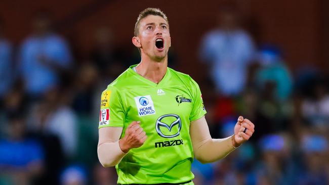 ADELAIDE, AUSTRALIA – DECEMBER 31: Daniel Sams of the Thunder celebrates on December 31, 2019 in Adelaide, Australia. (Photo by Daniel Kalisz/Getty Images)