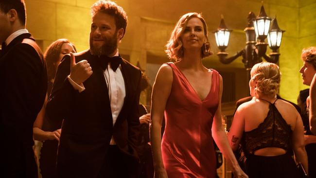 Charlize Theron and Seth Rogen in Long Shot.