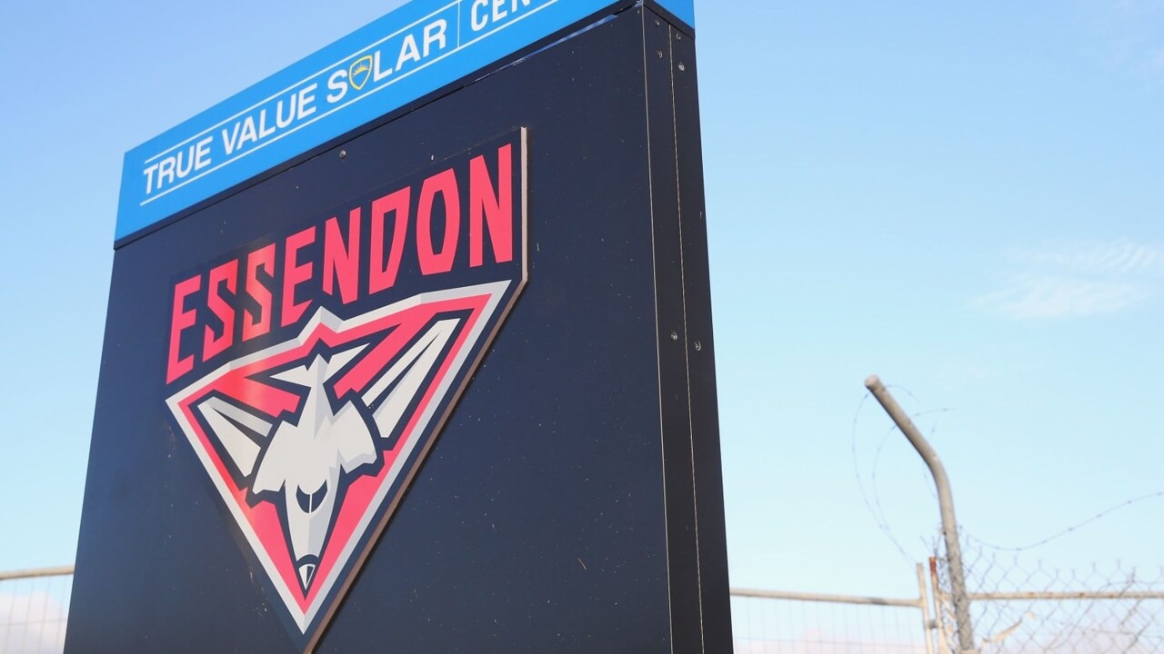 Essendon CEO Andrew Thorburn resigns